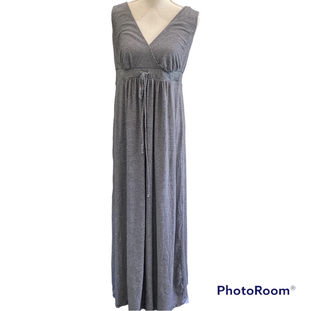 Loved Black & White Adjusting V-neck Maxi Dress, Size XL